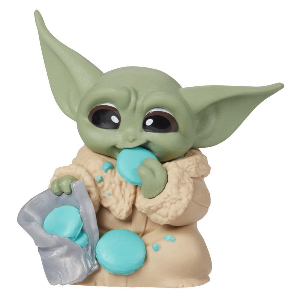 Star Wars The Bounty Collection Series 4 The Child Figure 2.25-Inch-Scale Cookie Eating Pose, Toy for Kids Ages 4 and Up