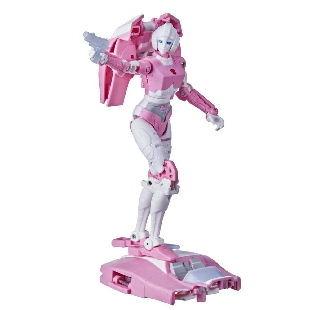 Transformers Toys Generations War for Cybertron: Kingdom Deluxe WFC-K17 Arcee Action Figure - 8 and Up, 5.5-inch