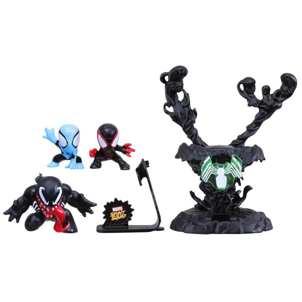 Marvel Stunt Squad Villain Knockdown Playset with 3 Action Figures (1.5”)